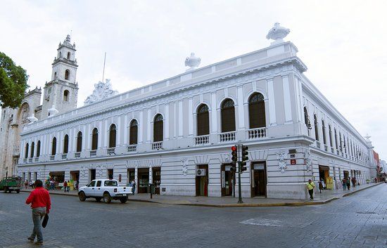 Museo Fernando García Ponce-Macay